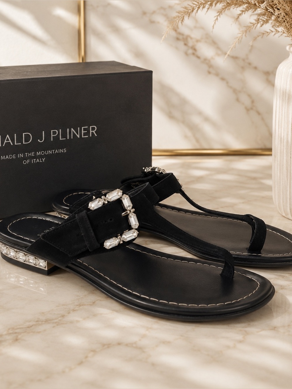 Donald‎ J Pliner Glory Black Suede Crystal Buckle Thong Sandals 6.5M